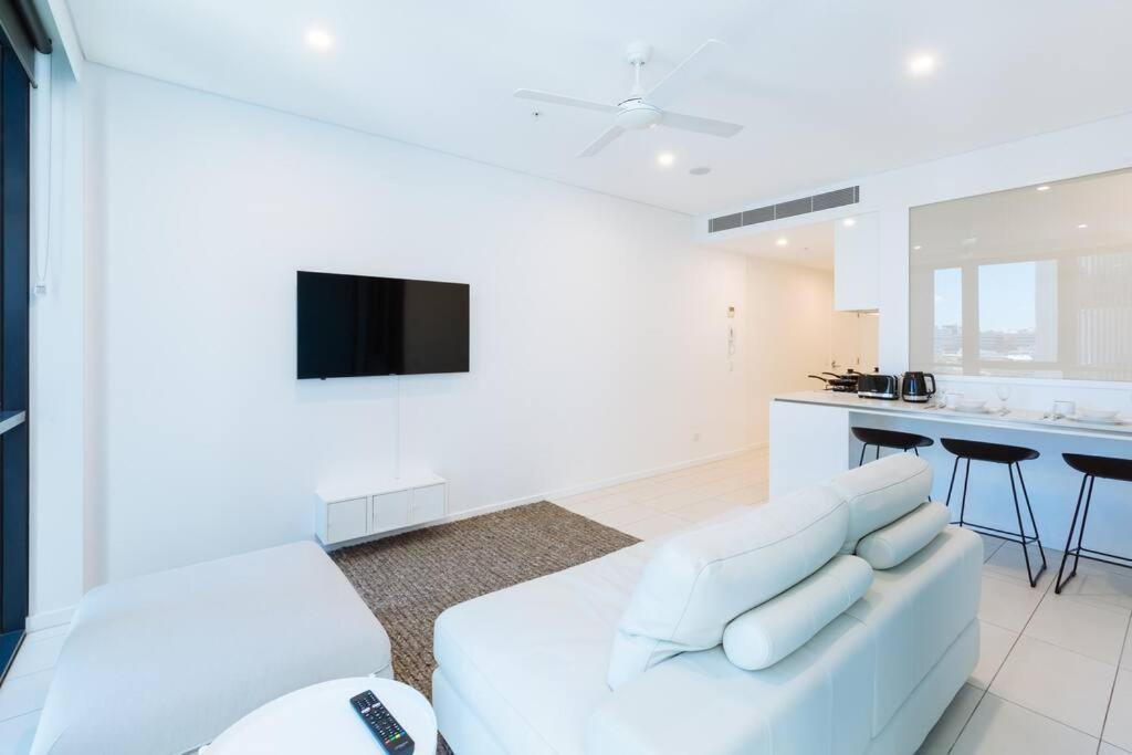 1bedroom 1bath 1carpark Wifi Gym Pool Apartment *